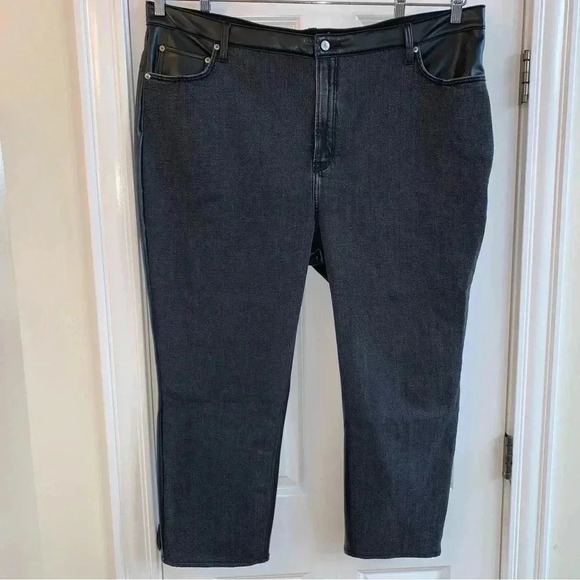 Abercrombie & Fitch Ankle Straight Ultra High Rise Vegan Leather Denim 37 24W - Picture 6 of 14